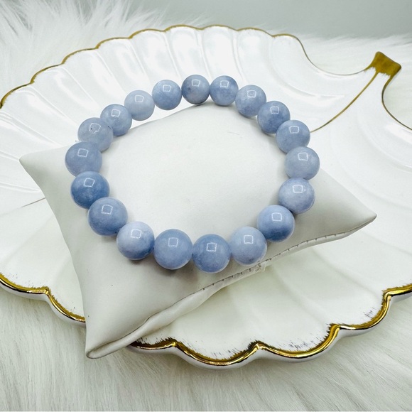 Natural Aquamarine Cloud 10mm Beaded Bracelet - Picture 1 of 5